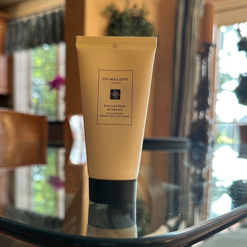 Jo Malone English Pear & Freesia Hand Cream 50ml BRAND NEW